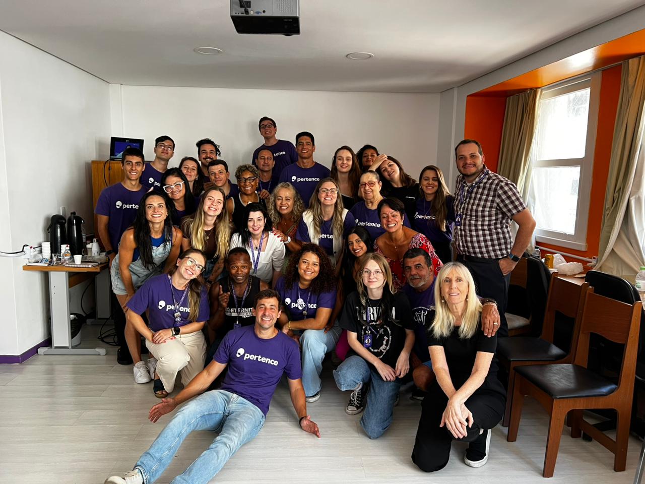 Equipe Pertence reunida para foto